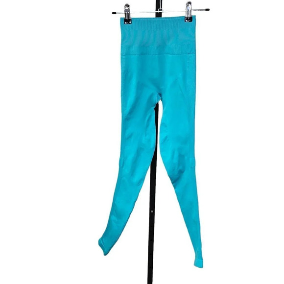 Lululemon Zone In Tights 28" Blue Size  0 - Picture 1 of 7